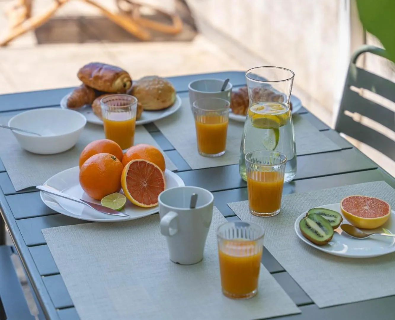 Lägenhet Cosy Duplex Centre Ville Avec Grande Terrasse Privative Aix-en-Provence