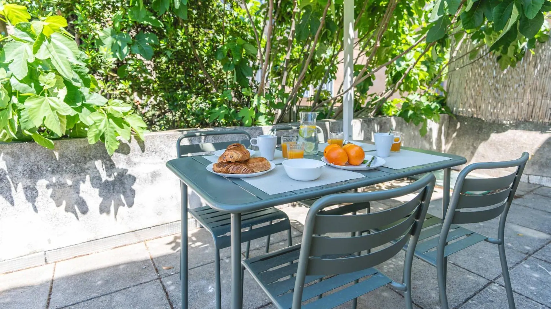 Cosy Duplex Centre Ville Avec Grande Terrasse Privative Aix-en-Provence